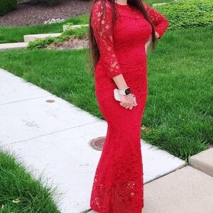 Small size /red color with embroidered macxi